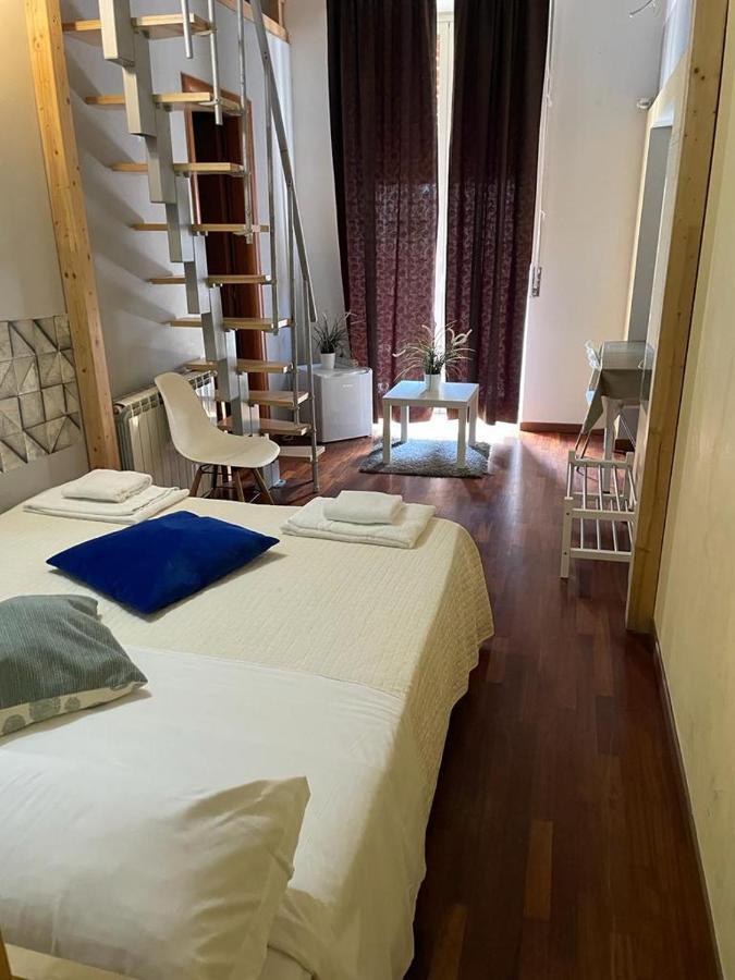 Locami Holiday&Rooms Suite Jolanda Katanya Dış mekan fotoğraf